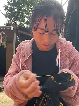 Sunyinn online show from 12.20.25