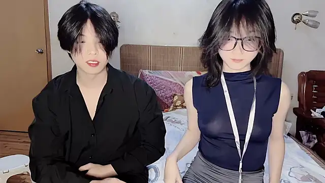 Crush-1 online show from 10.18.25