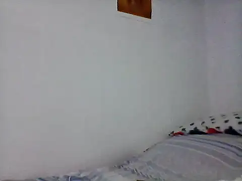 nhayasquirt online show from 10.09.25