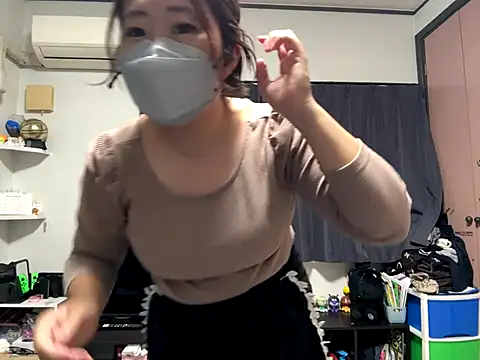 Snapshot of hima-wari0707 chatting on 11.23.25 hima-wari0707 online show from 11.23.25