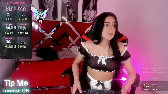 Talia rouge online show from 09.26.25