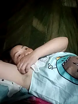 Snapshot of PhamPhung chatting on 09.24.25 PhamPhung online show from 09.24.25