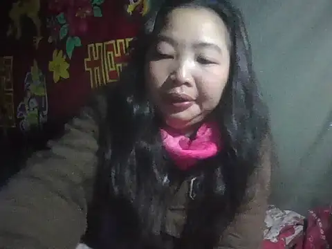 Snapshot of PhamPhung chatting on 01.05.26 PhamPhung online show from 01.05.26