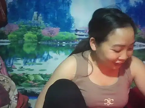 Snapshot of PhamPhung chatting on 02.01.26 PhamPhung online show from 02.01.26