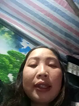 Snapshot of PhamPhung chatting on 02.03.26 PhamPhung online show from 02.03.26