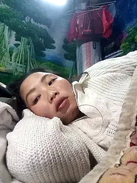 Snapshot of PhamPhung chatting on 02.08.26 PhamPhung online show from 02.08.26