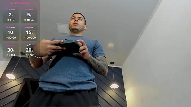 marco garciia  online show from 10.29.25