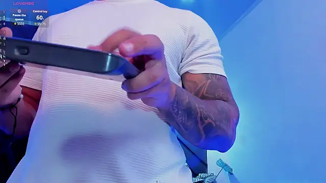 marco garciia  online show from 02.14.26