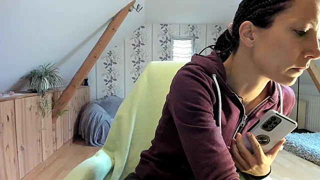 Axunamun online show from 11.20.25