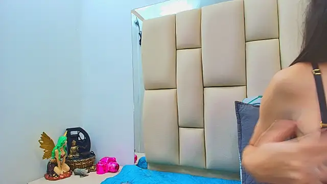 Snapshot of sweet_amye chatting on 11.11.25 sweet amye online show from 11.11.25