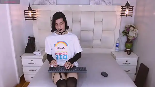 Snapshot of Atley_Dolly chatting on 02.19.26 Atley Dolly online show from 02.19.26