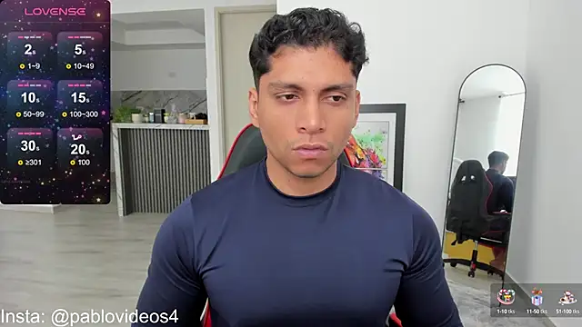 Snapshot of Nicolasmontoya16 chatting on 09.30.25 Nicolasmontoya16 online show from 09.30.25