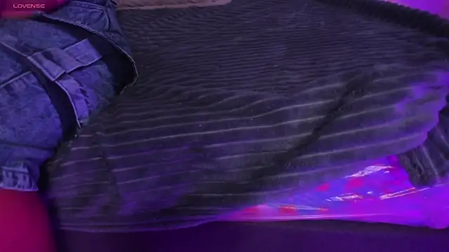 Snapshot of yasmin_rahal chatting on 01.17.26 yasmin rahal online show from 01.17.26