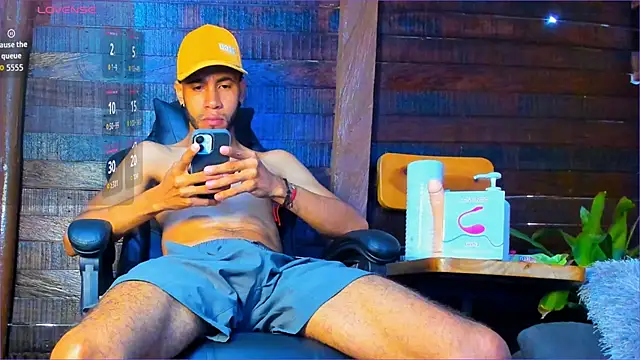 Alex bigcock11  online show from 11.13.25