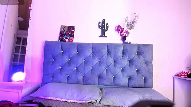 Snapshot of Tommy_Lovee chatting on 12.03.25 Tommy Lovee online show from 12.03.25