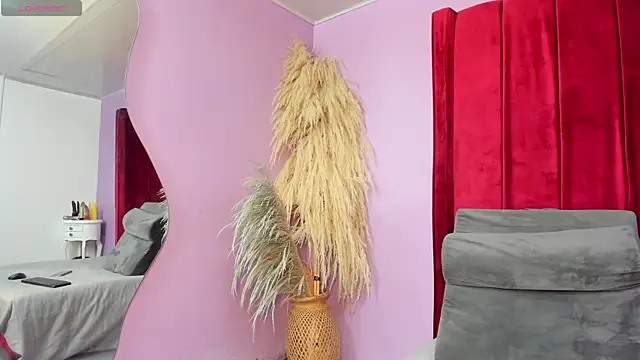 sienna glow online show from 10.23.25