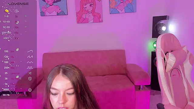 Miia-Rose online show from 10.24.25