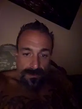 Snapshot of sethdarby chatting on 09.11.25 sethdarby online show from 09.11.25