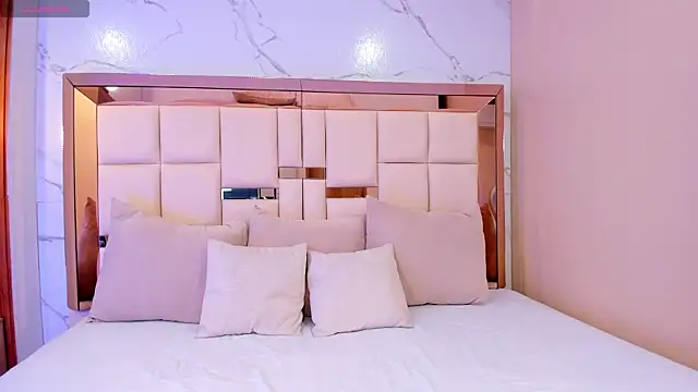 julieta rosee online show from 02.10.26