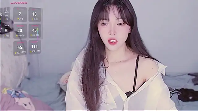 Snapshot of XiaoNana_ chatting on 02.05.26 XiaoNana online show from 02.05.26