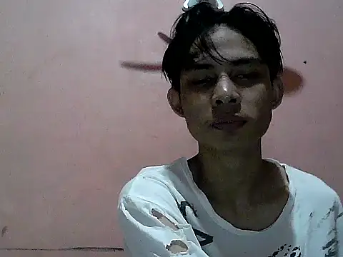 Snapshot of Kyoshi_19 chatting on 11.10.25 Kyoshi 19 online show from 11.10.25