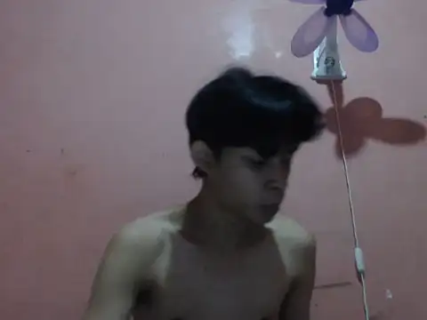 Snapshot of Kyoshi_19 chatting on 11.16.25 Kyoshi 19 online show from 11.16.25