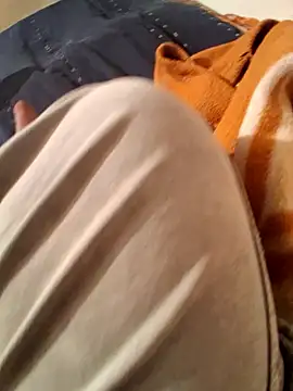 Snapshot of RAYI_Queen_3 chatting on 02.10.26 RAYI Queen 3 online show from 02.10.26