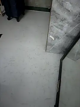 Snapshot of _Danny__ chatting on 10.31.25  Danny   online show from 10.31.25