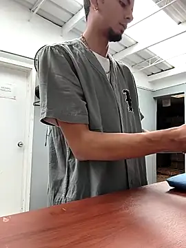 Exlifer online show from 04.20.26