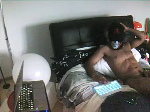 Snapshot of hnhgay chatting on 06.03.26 hnhgay online show from 06.03.26