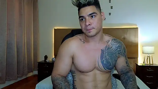 Snapshot of Steven_Velez chatting on 10.17.25 Steven Velez online show from 10.17.25