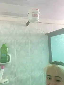 Sallem Pink online show from 10.20.25