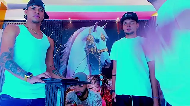 Snapshot of Dominic_Max_ chatting on 09.14.25 Dominic Max  online show from 09.14.25