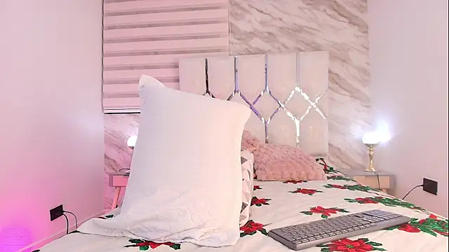 cataleya ebony  online show from 12.17.25