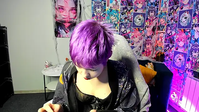 CarolineRichter online show from 10.27.25