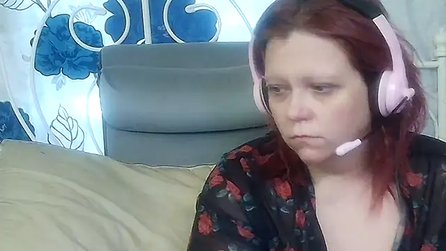 g0lden are0las89 online show from 03.22.26