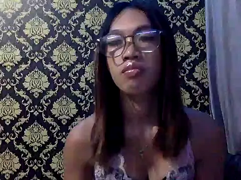 your wifey online show from 09.24.25