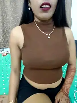 Snapshot of priya_26 chatting on 11.06.25 priya 26 online show from 11.06.25