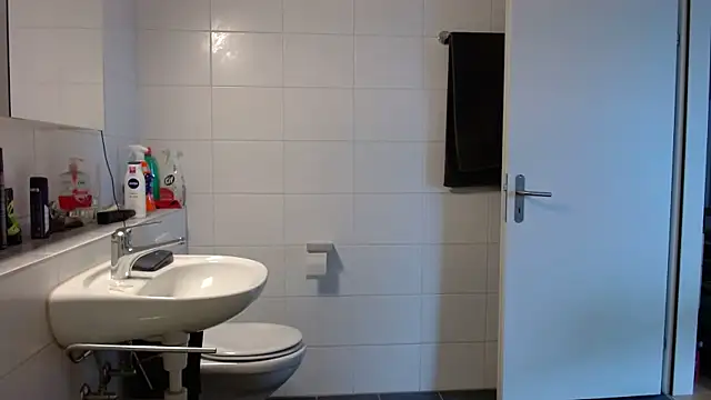 Hijuga online show from 02.08.26