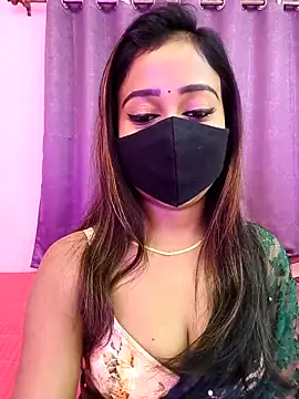 Snapshot of Puja-baby chatting on 11.12.25 Puja-baby online show from 11.12.25