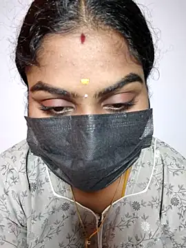 Snapshot of Tamil_Princess12 chatting on 09.20.25 Tamil Princess12 online show from 09.20.25