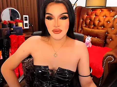 Snapshot of devongarcia chatting on 04.25.26 devongarcia online show from 04.25.26