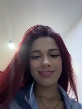 Snapshot of amber_sparkle chatting on 05.25.26 amber sparkle online show from 05.25.26