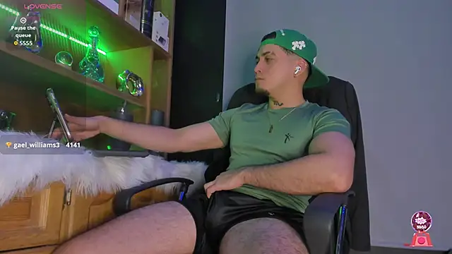 Gael williams1 online show from 10.14.25