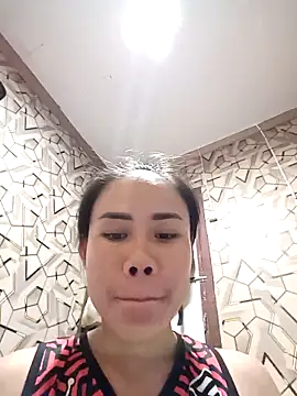 Snapshot of sexhot_22 chatting on 10.11.25 sexhot 22 online show from 10.11.25