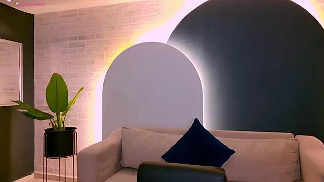 AgathaKondo  online show from 11.11.25