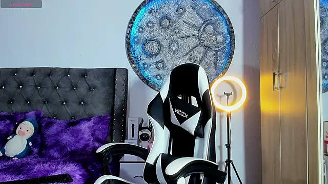 Snapshot of Katherine_Rose chatting on 02.15.26 Katherine Rose online show from 02.15.26