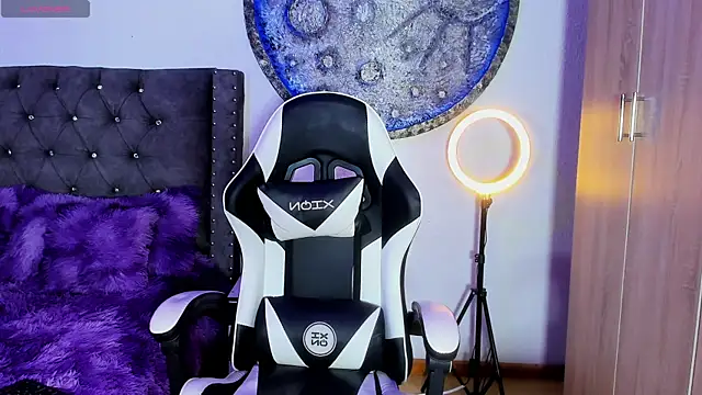 Katherine Rose online show from 03.31.26