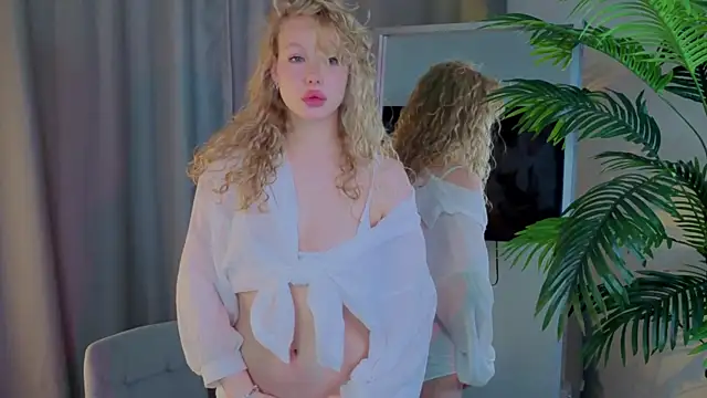 emilyshepar d online show from 10.31.25