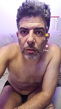 Snapshot of Buen_Pete chatting on 10.03.25 Buen Pete online show from 10.03.25